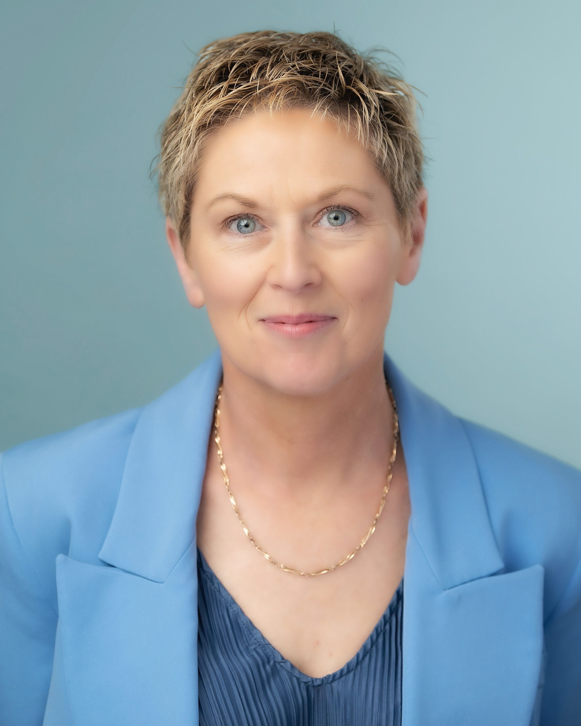 Marina Hughes Pic 181