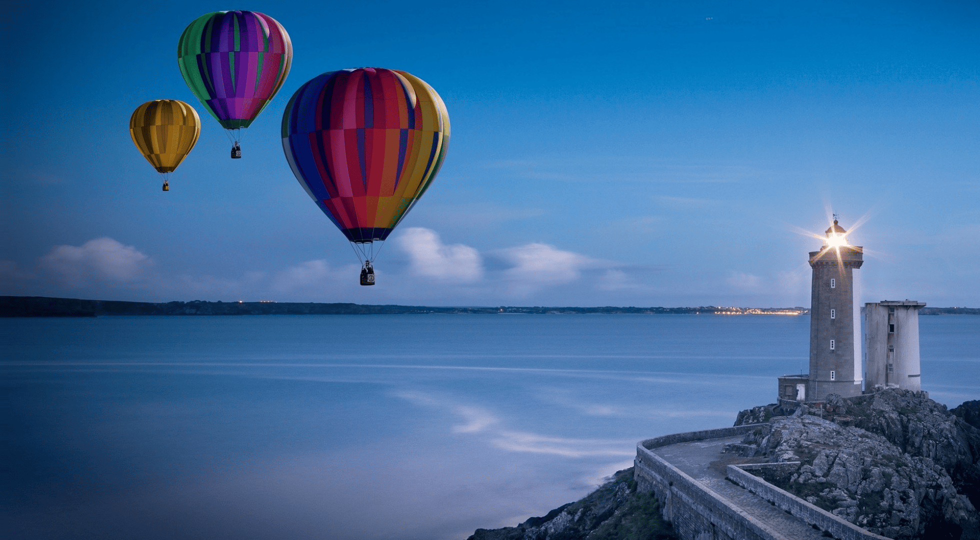 Lighthouse Balloon DOT